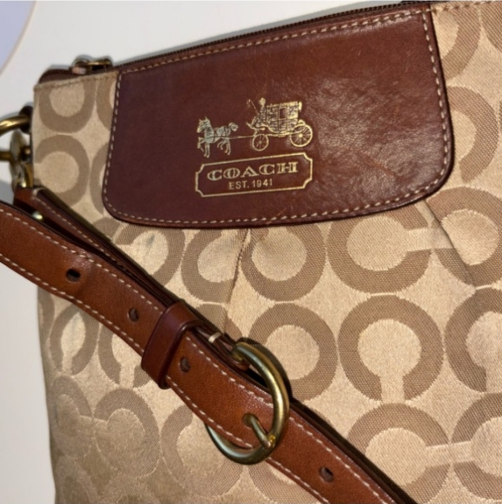 Coach Horse And Carriage Messager Crossbody